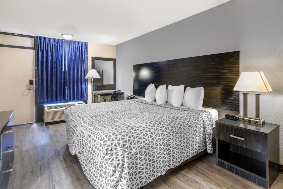 Photo of Bedroom in Southwest Orlando