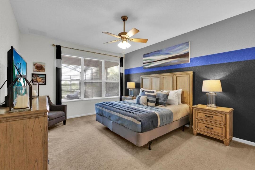 Photo of Bedroom in Bay Lake