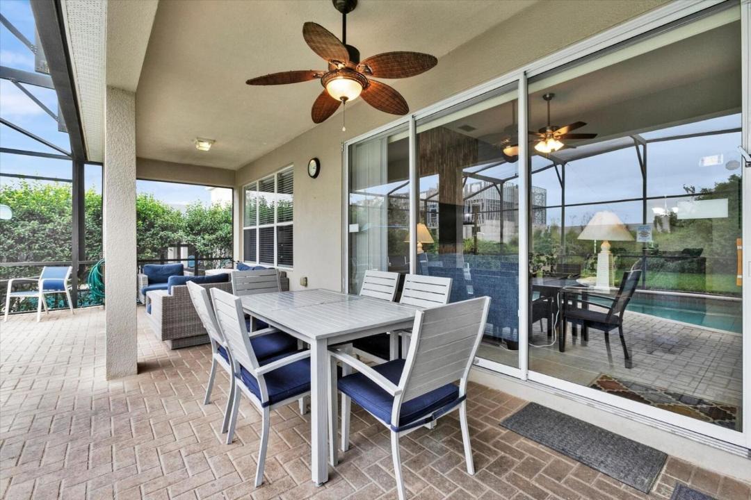 Photo of Patio Balcony in Bay Lake