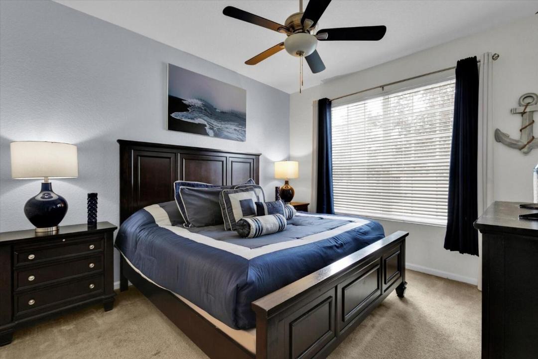 Photo of Bedroom in Bay Lake
