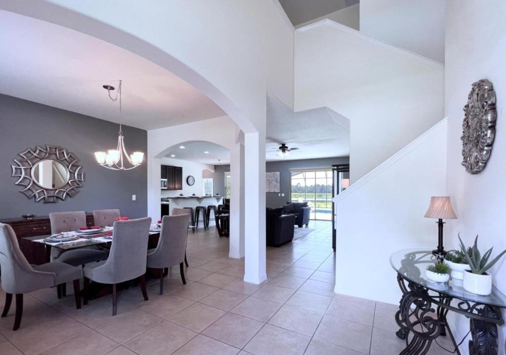 Photo of Livingroom in Watersong