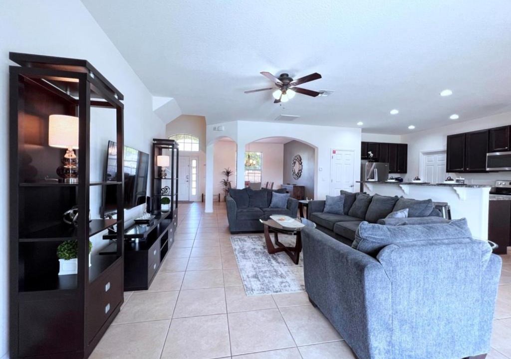 Photo of Livingroom in Watersong