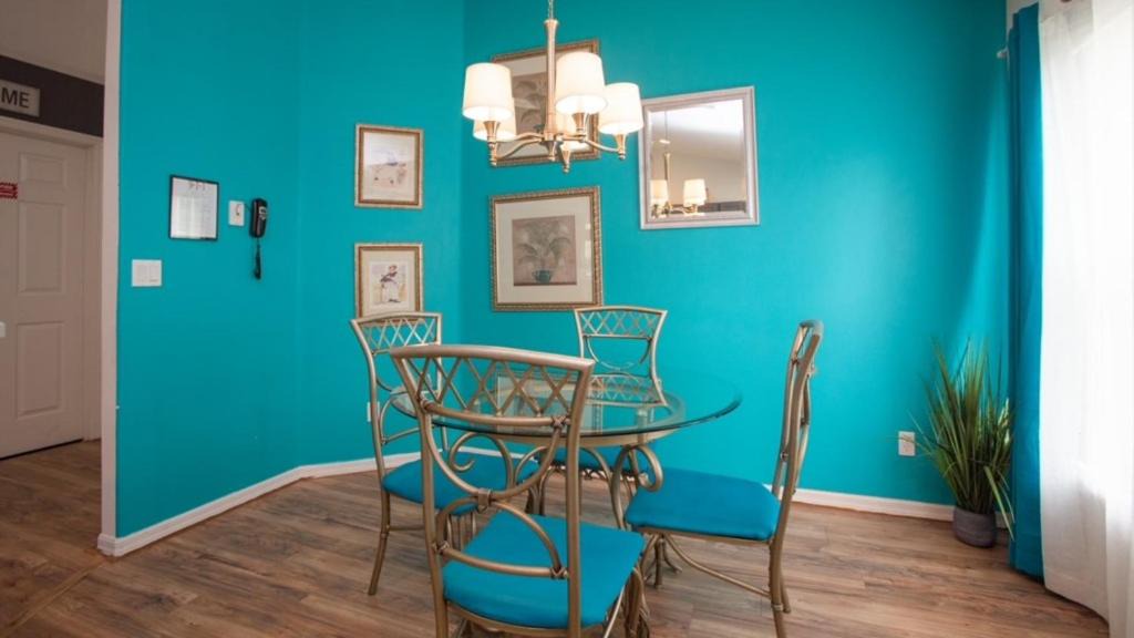 Photo of Others in Orange Tree