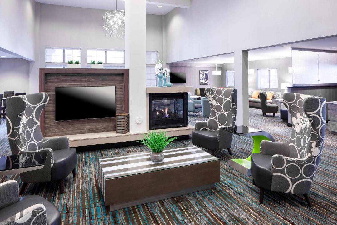 Photo of Livingroom in Florida Center