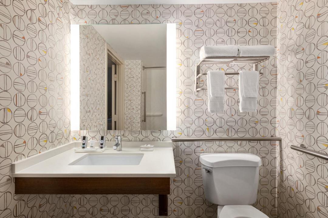 Photo of Bathroom in Airport North
