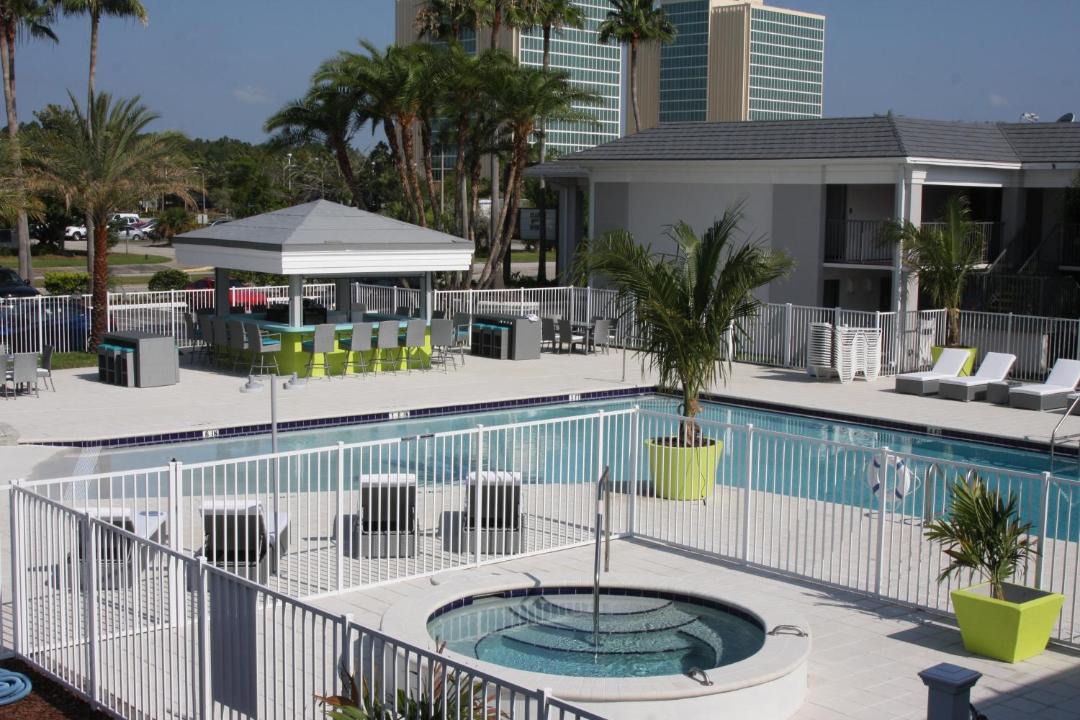 Photo of Others in Florida Center