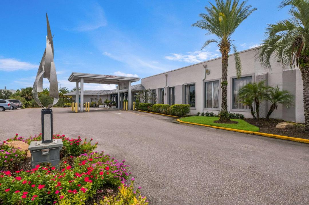 Photo of Buildings in Florida Center