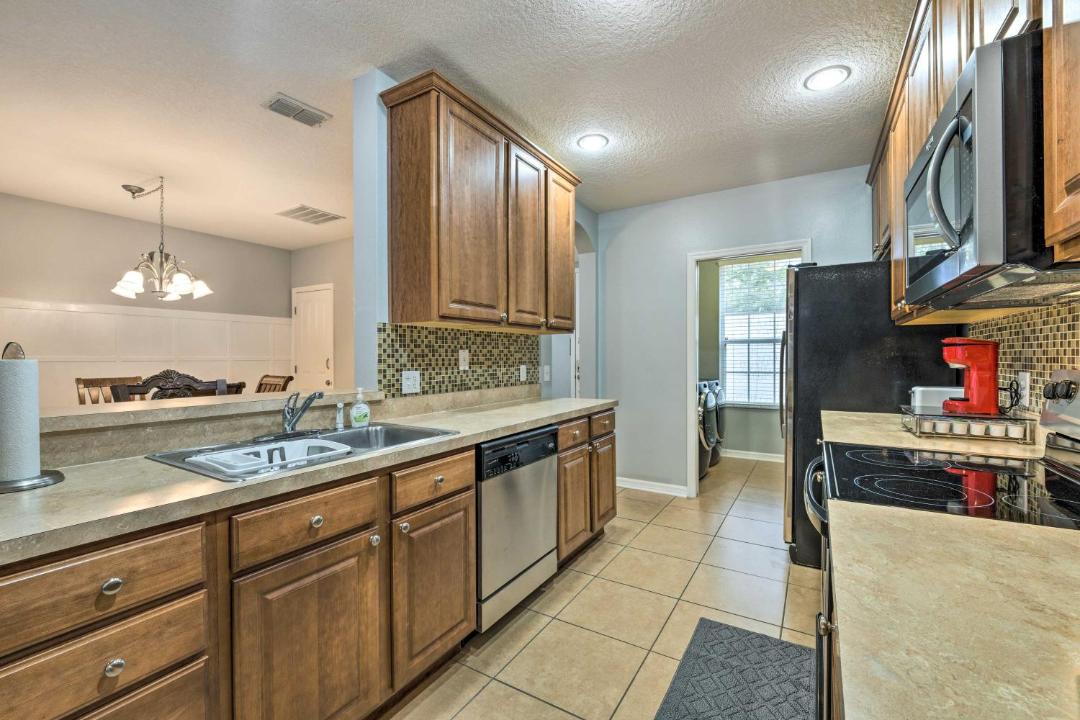 Photo of Kitchen in Buena Ventura Lakes