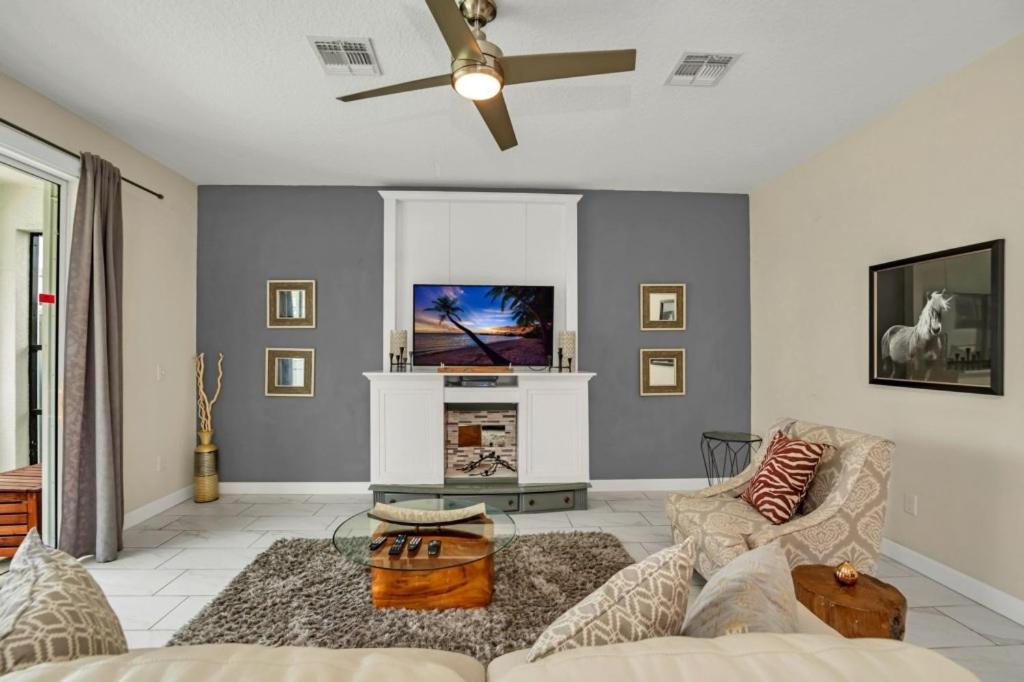 Photo of Livingroom in Kissimmee