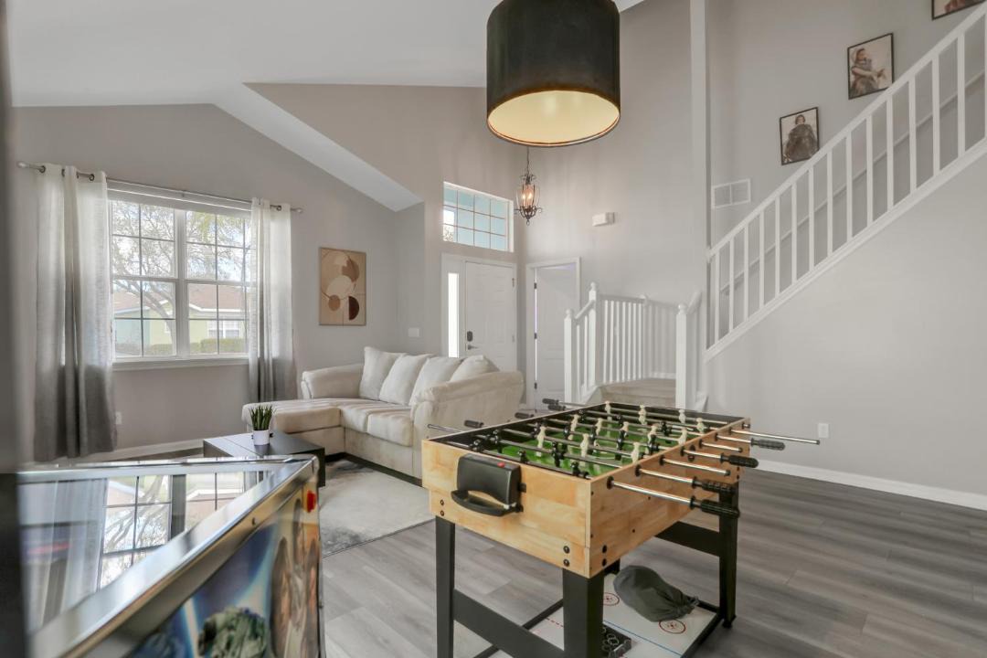 Photo of Livingroom in Sandy Ridge