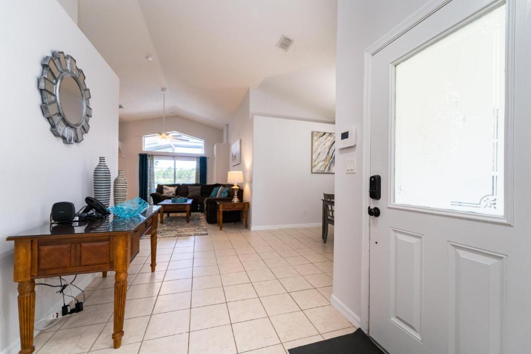 Photo of Others in Orange Tree