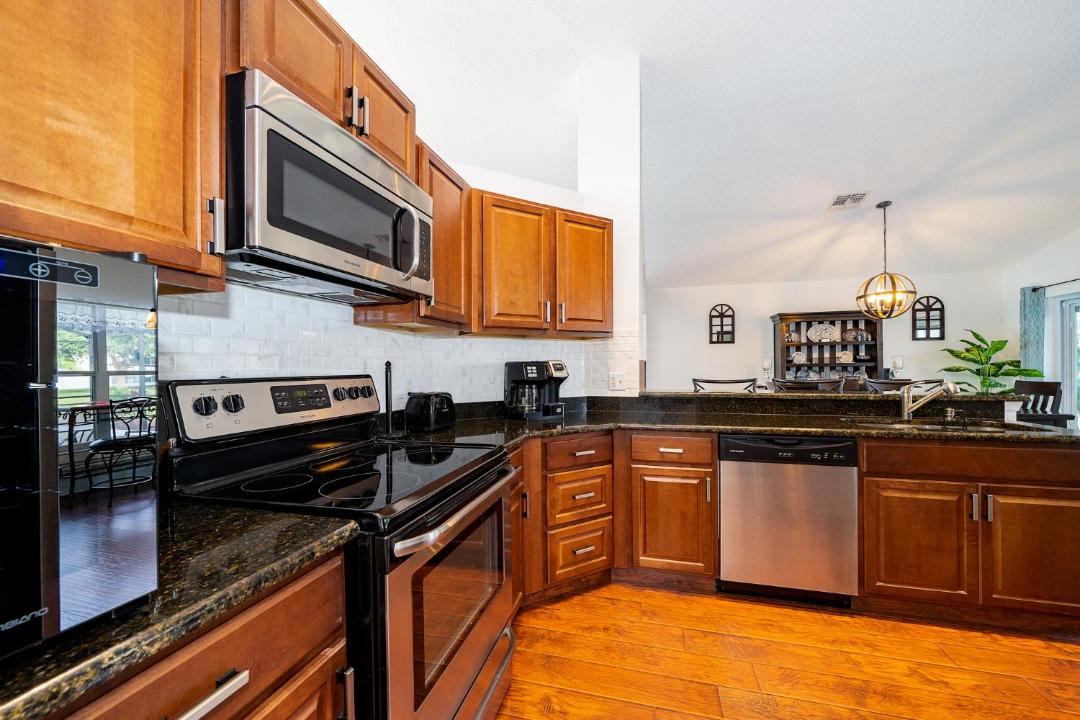 Photo of Kitchen in Crescent Lakes