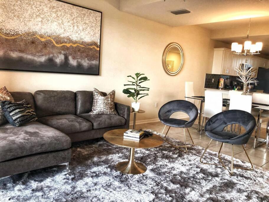 Photo of Livingroom in Kissimmee