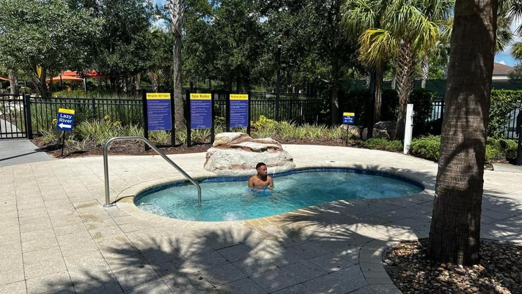 Photo of Outdoor in Loughman