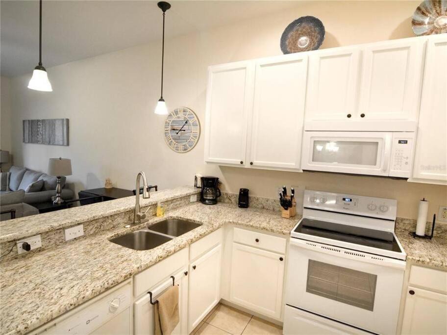 Photo of Kitchen in Bahama Bay
