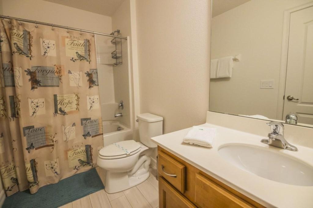 Photo of Bathroom in Loughman
