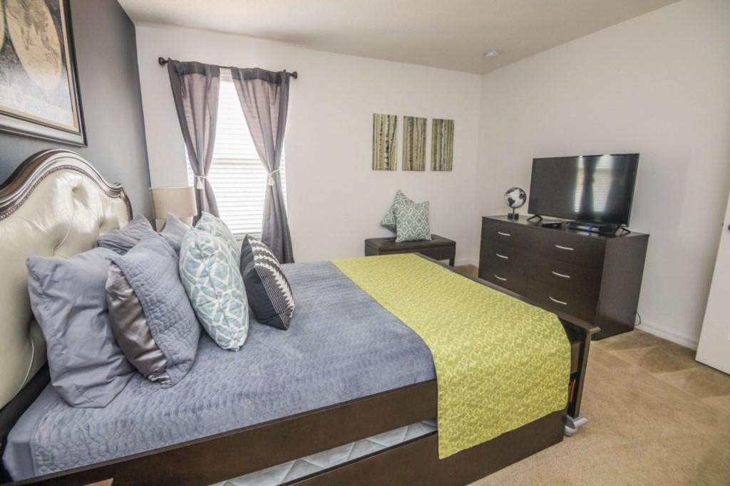 Photo of Bedroom in Loughman