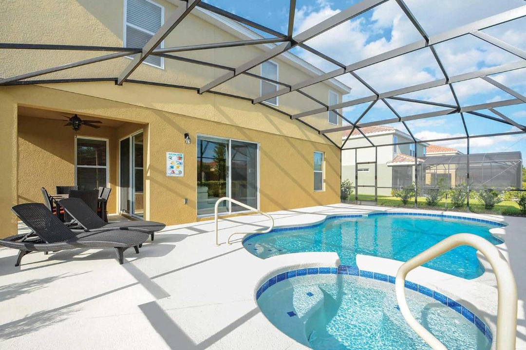 Photo of Outdoor in Loughman