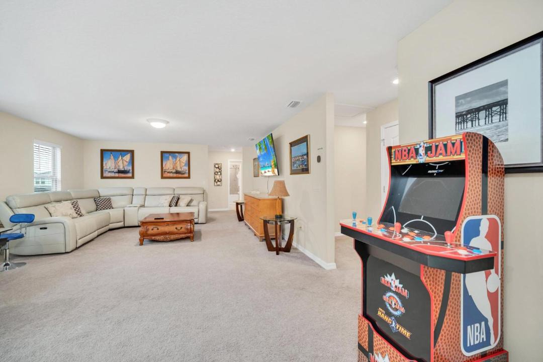 Photo of Livingroom in Loughman
