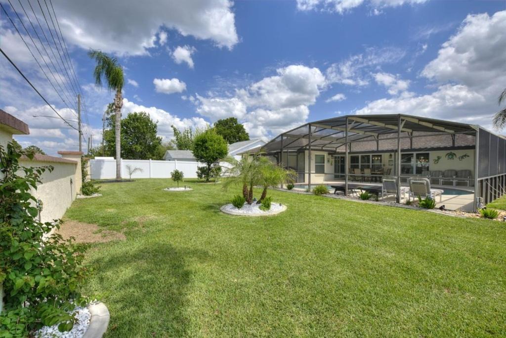 Photo of Buildings in Indian Ridge
