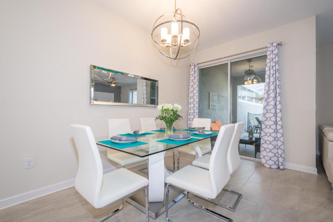 Photo of Livingroom in Sandy Ridge