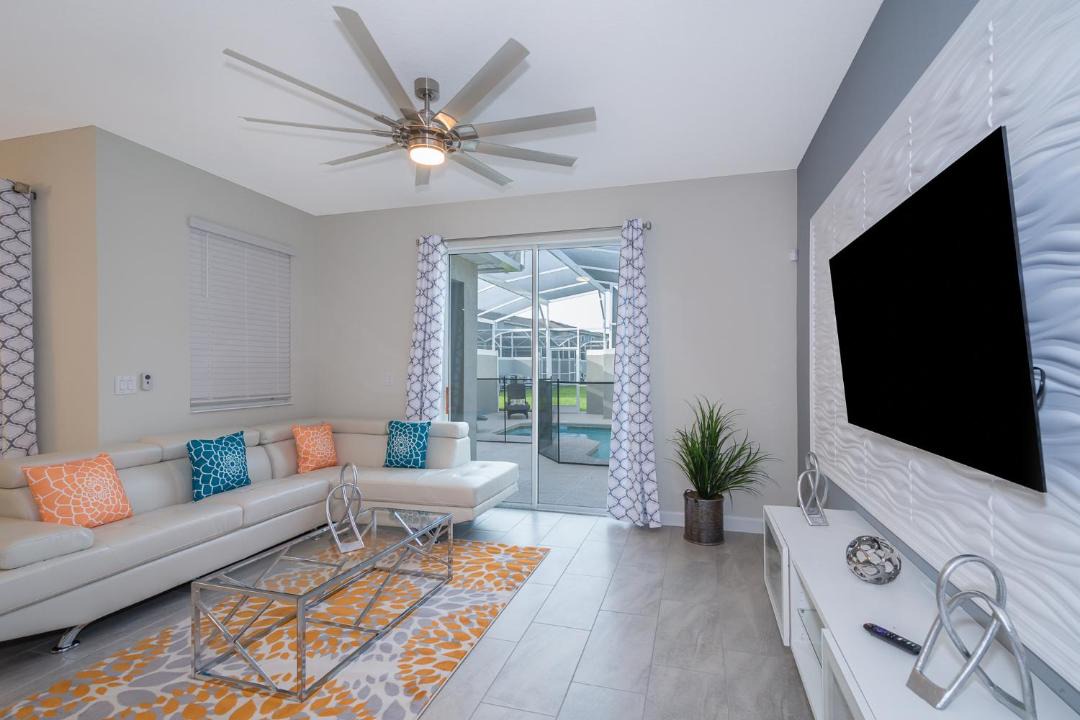 Photo of Livingroom in Sandy Ridge