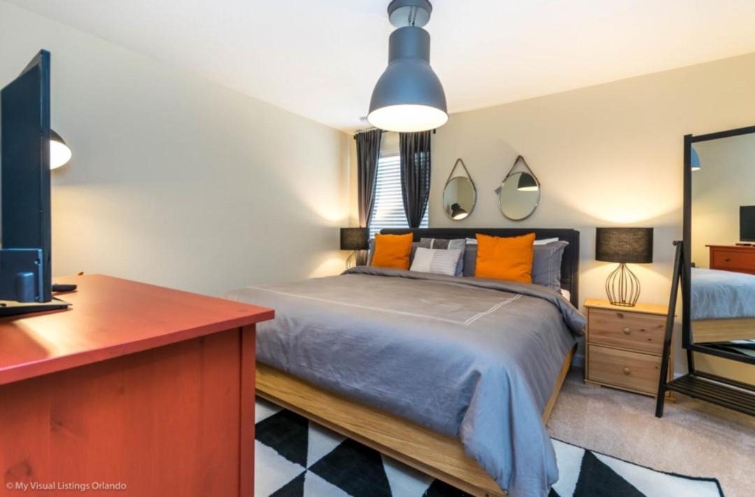 Photo of Bedroom in Davenport