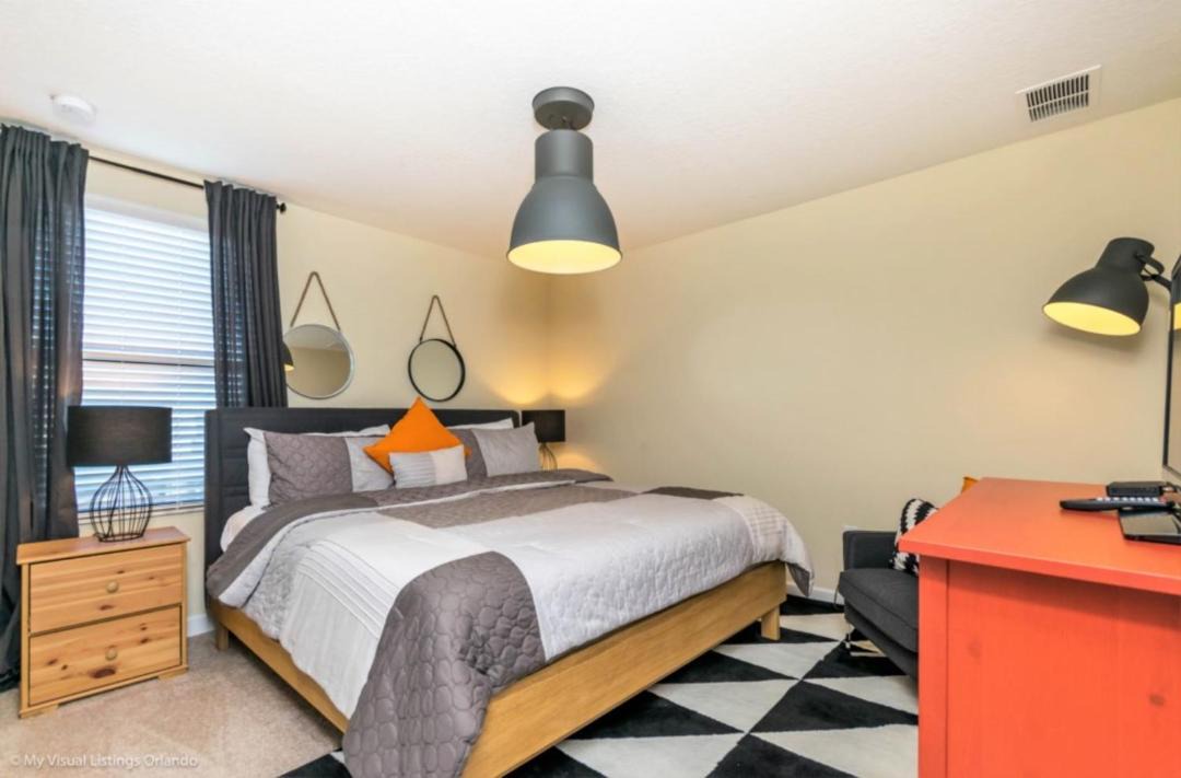 Photo of Bedroom in Davenport