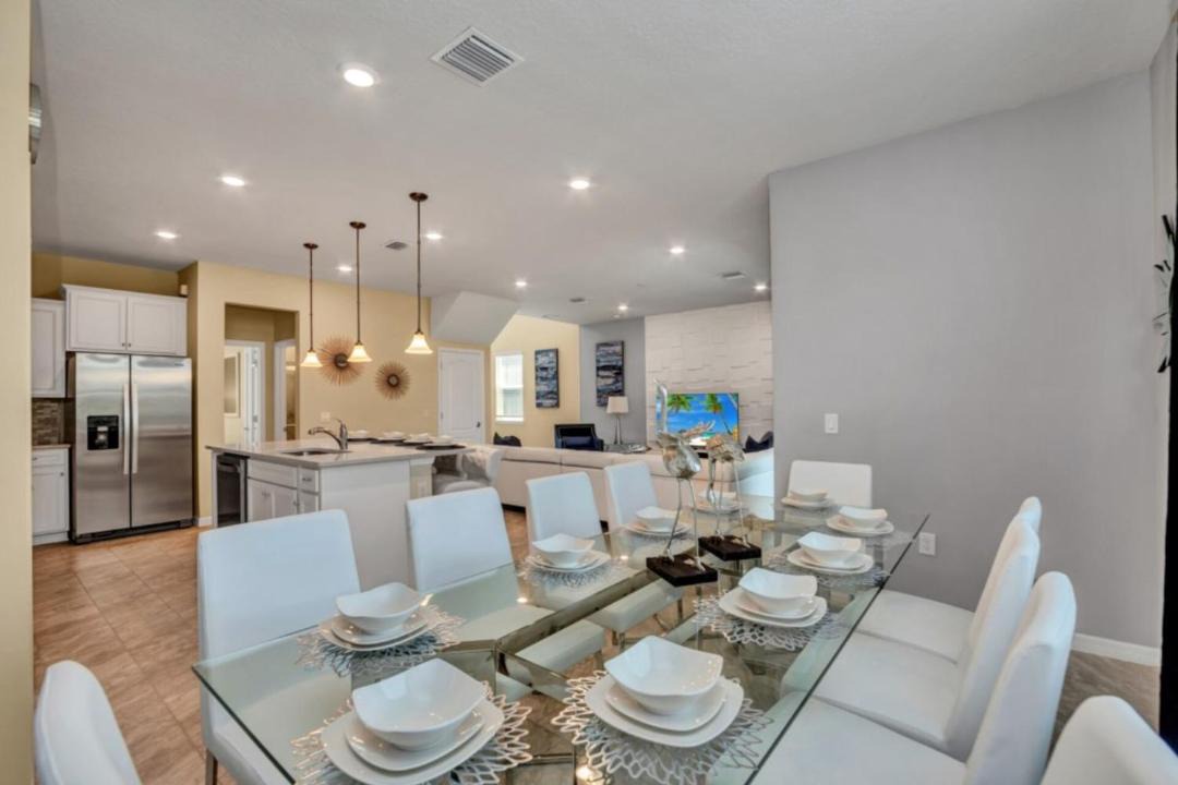 Photo of Livingroom in Loughman