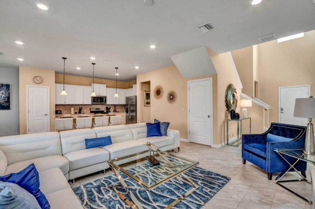 Photo of Livingroom in Loughman