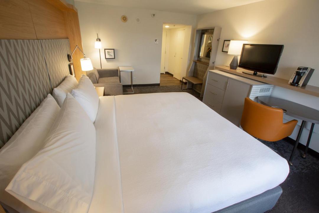 Photo of Bedroom in Airport North