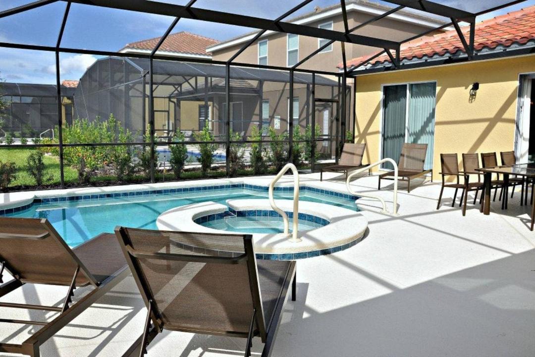 Photo of Patio Balcony in Loughman