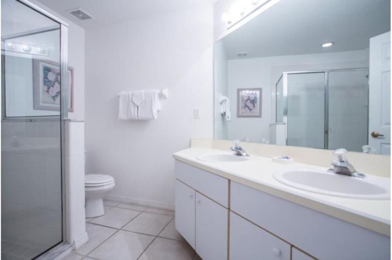Photo of Bathroom in Pinewood Country Estates