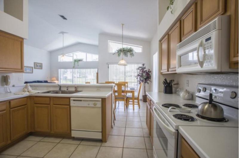 Photo of Kitchen in Pinewood Country Estates