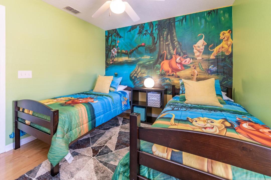 Photo of Bedroom in Crestwynd Bay