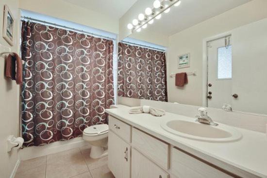 Photo of Bathroom in Indian Ridge