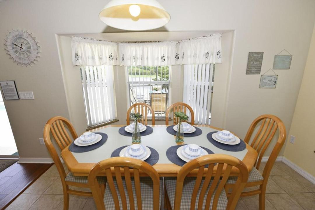 Photo of Livingroom in Buena Ventura Lakes