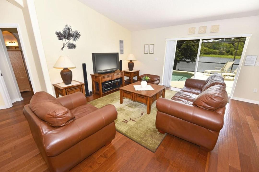 Photo of Livingroom in Buena Ventura Lakes