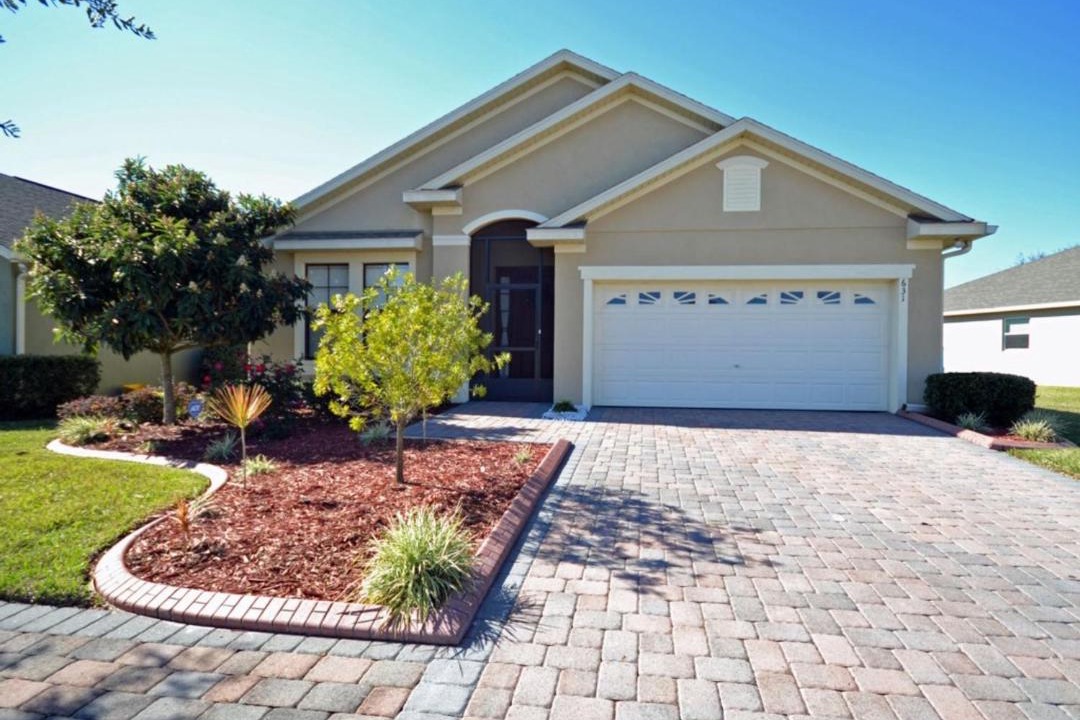 Photo of Buildings in Bridgeford Crossing