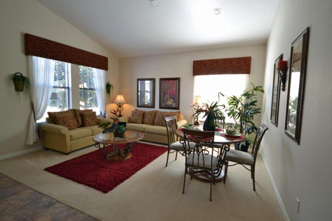 Photo of Livingroom in Bridgeford Crossing