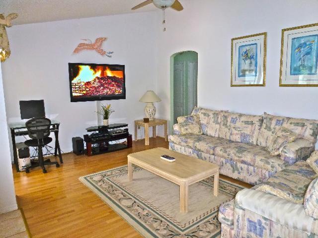 Photo of Livingroom in Indian Ridge