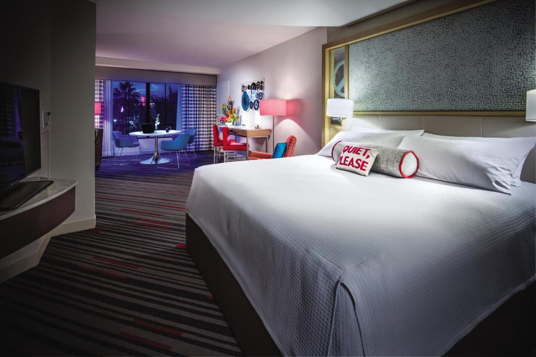 Photo of Bedroom in Florida Center