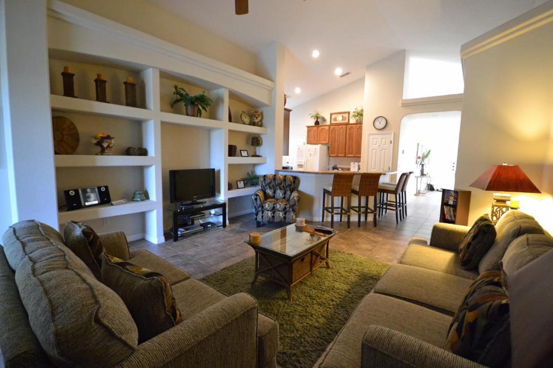 Photo of Livingroom in Bridgeford Crossing