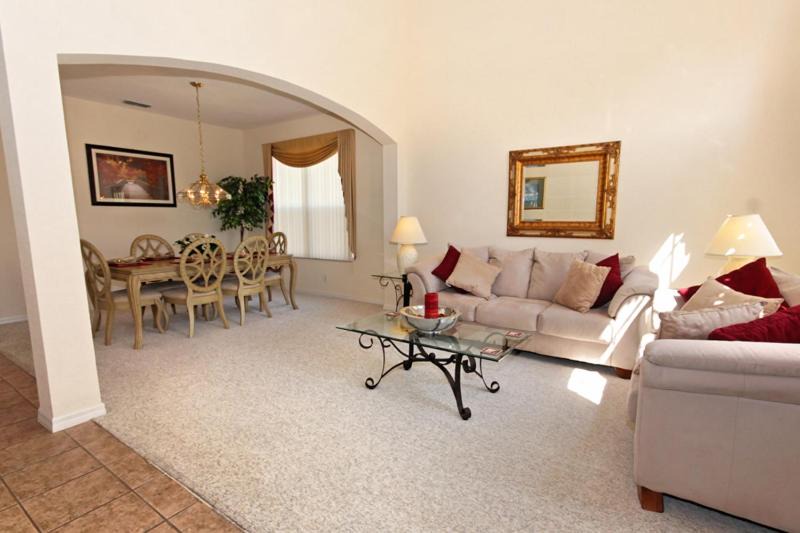 Photo of Livingroom in Highlands Reserve