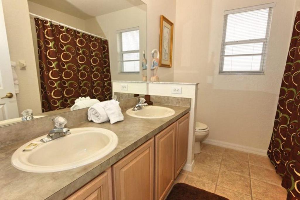 Photo of Bathroom in Sandy Ridge