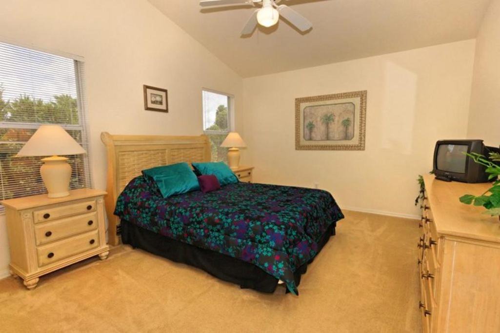 Photo of Bedroom in Sandy Ridge