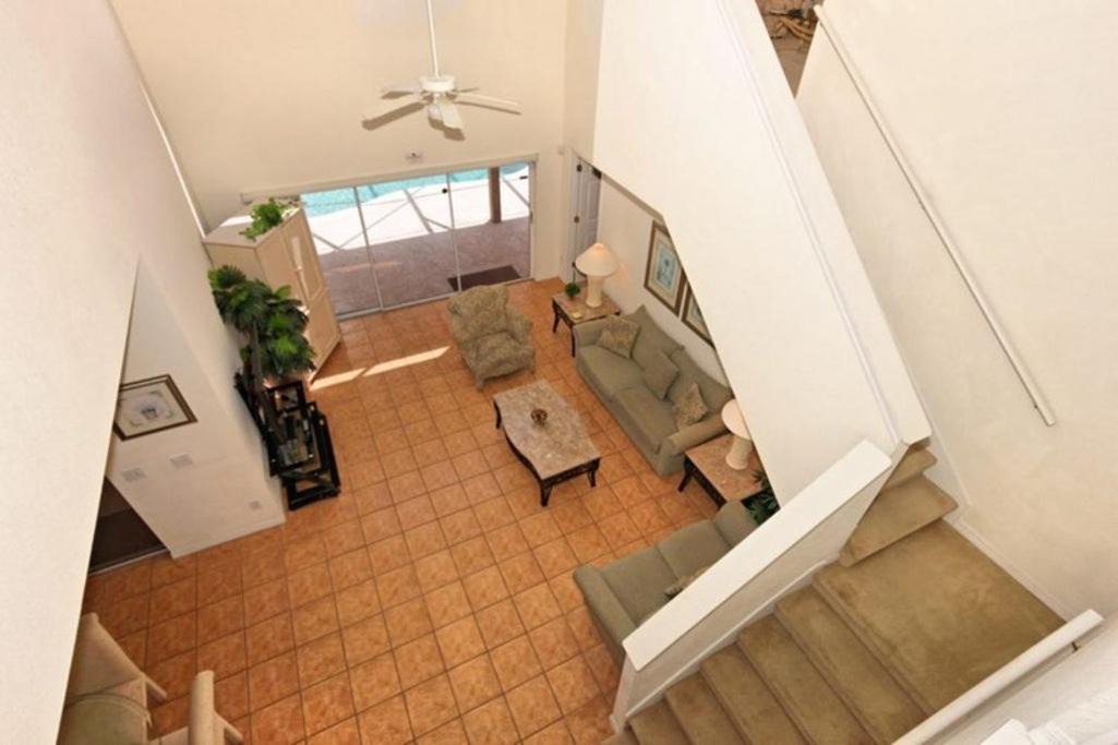 Photo of Livingroom in Sandy Ridge