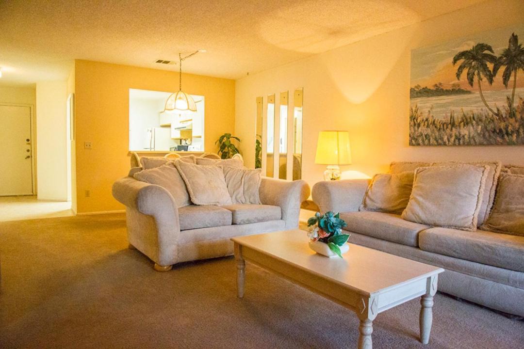 Photo of Livingroom in Ventura