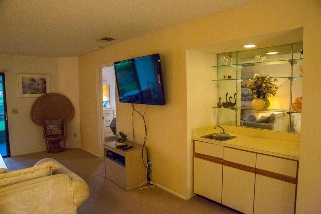Photo of Livingroom in Ventura