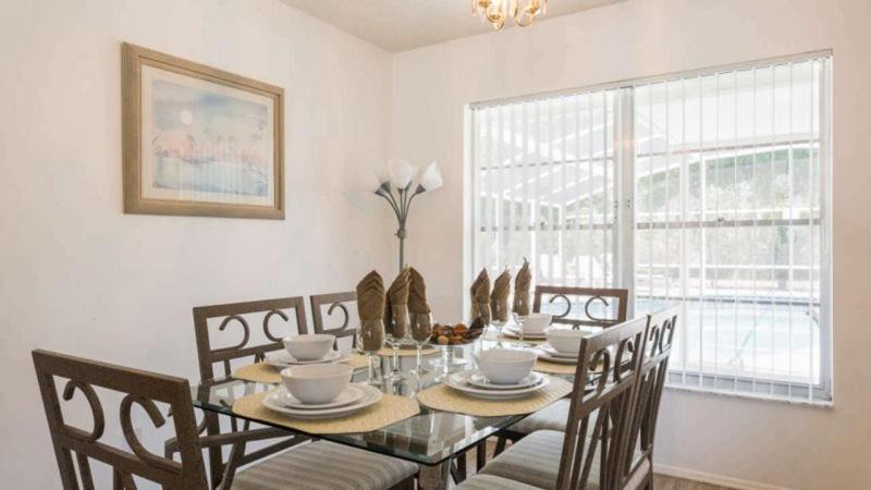 Photo of Livingroom in Indian Ridge